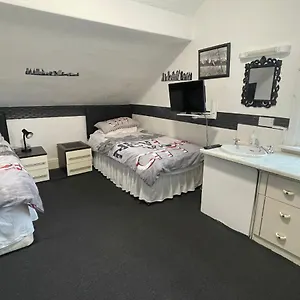 Guest house Manhattan
